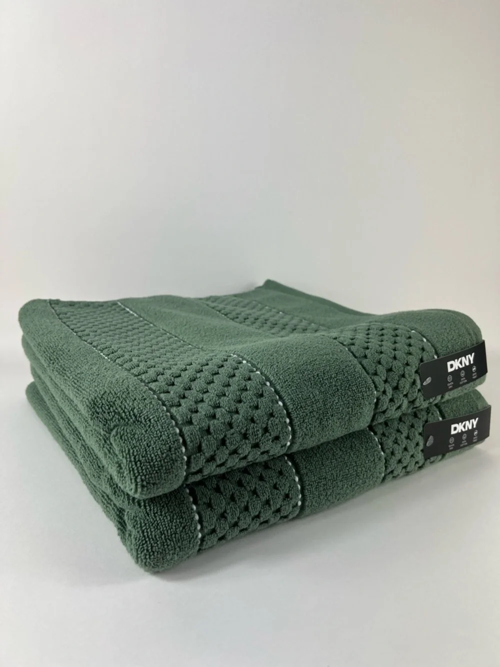 DKNY Sage Green Textured Cotton Bath Towels - Set of 2 NEW